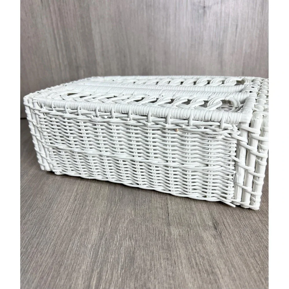 Vintage Wicker Rattan White Tissue Box Holder Shabby Chic Country Cottage
